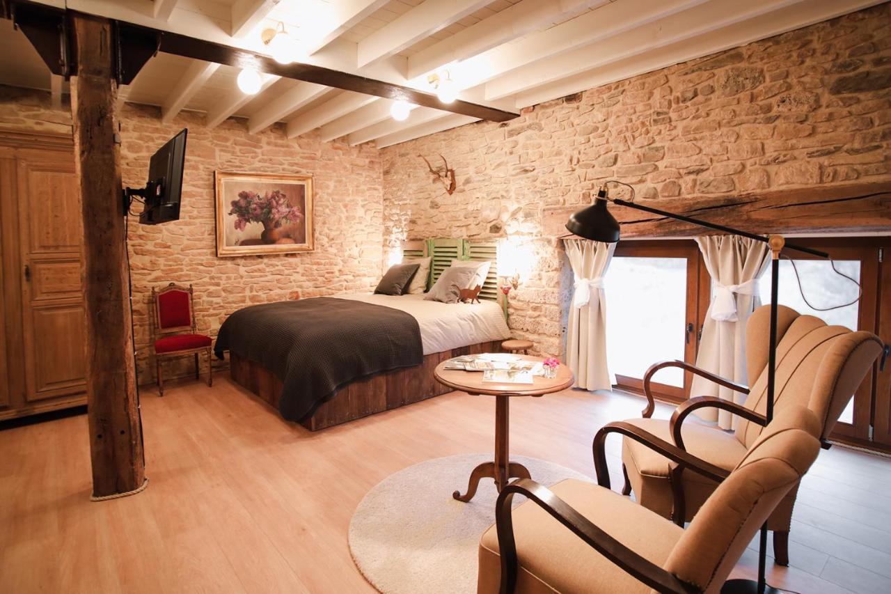 Les Chambres Du Chat Sainte-Cecile Exterior photo